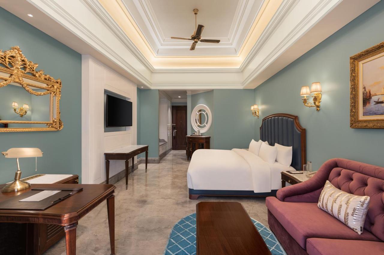 Hotel Hillock Ahmedabad Eksteriør billede