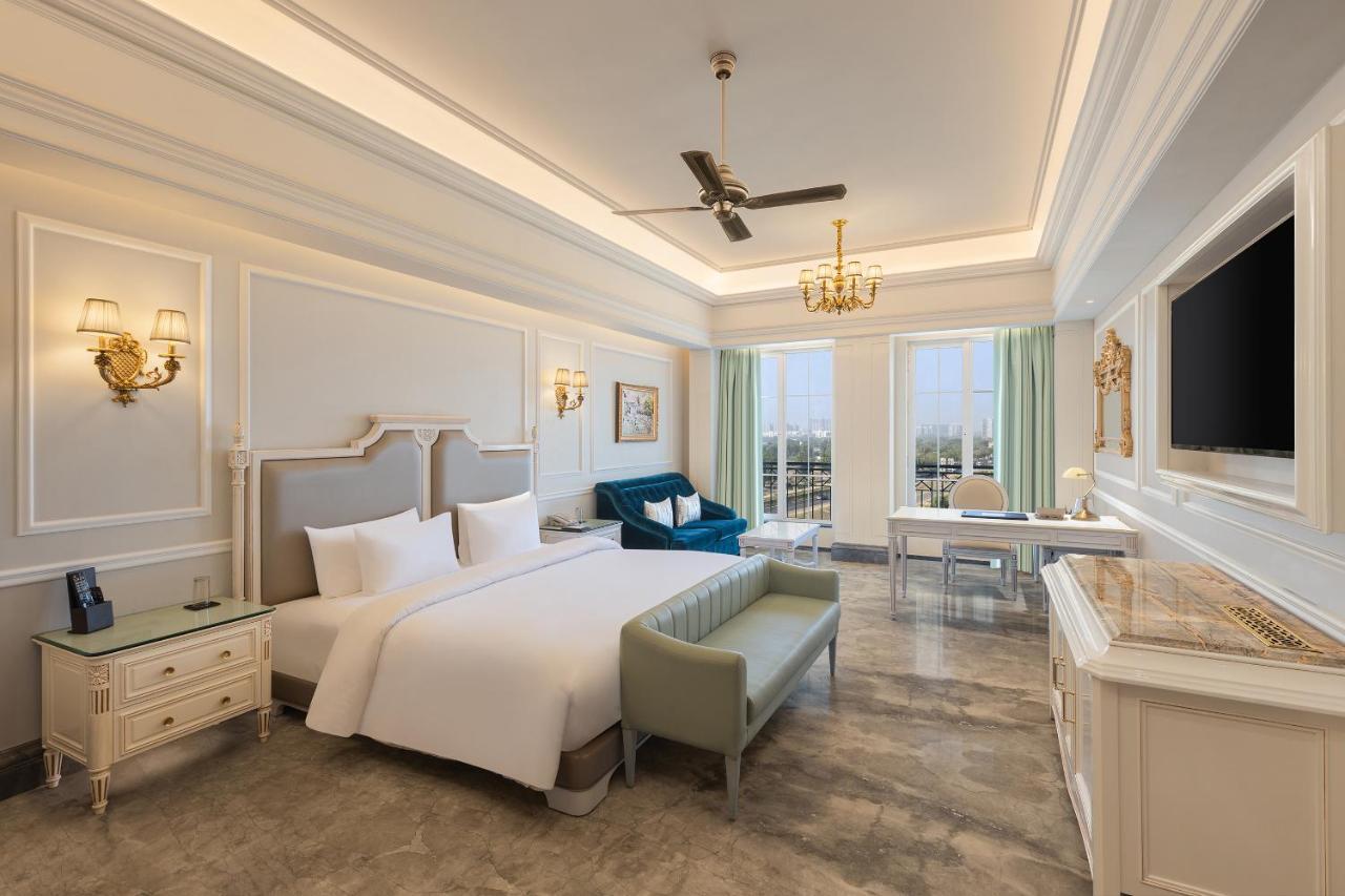 Hotel Hillock Ahmedabad Eksteriør billede