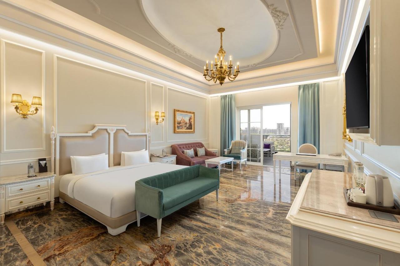 Hotel Hillock Ahmedabad Eksteriør billede