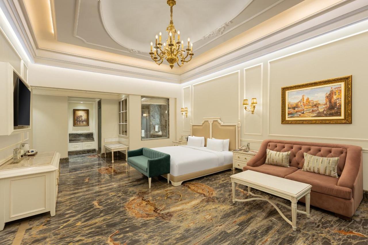 Hotel Hillock Ahmedabad Eksteriør billede