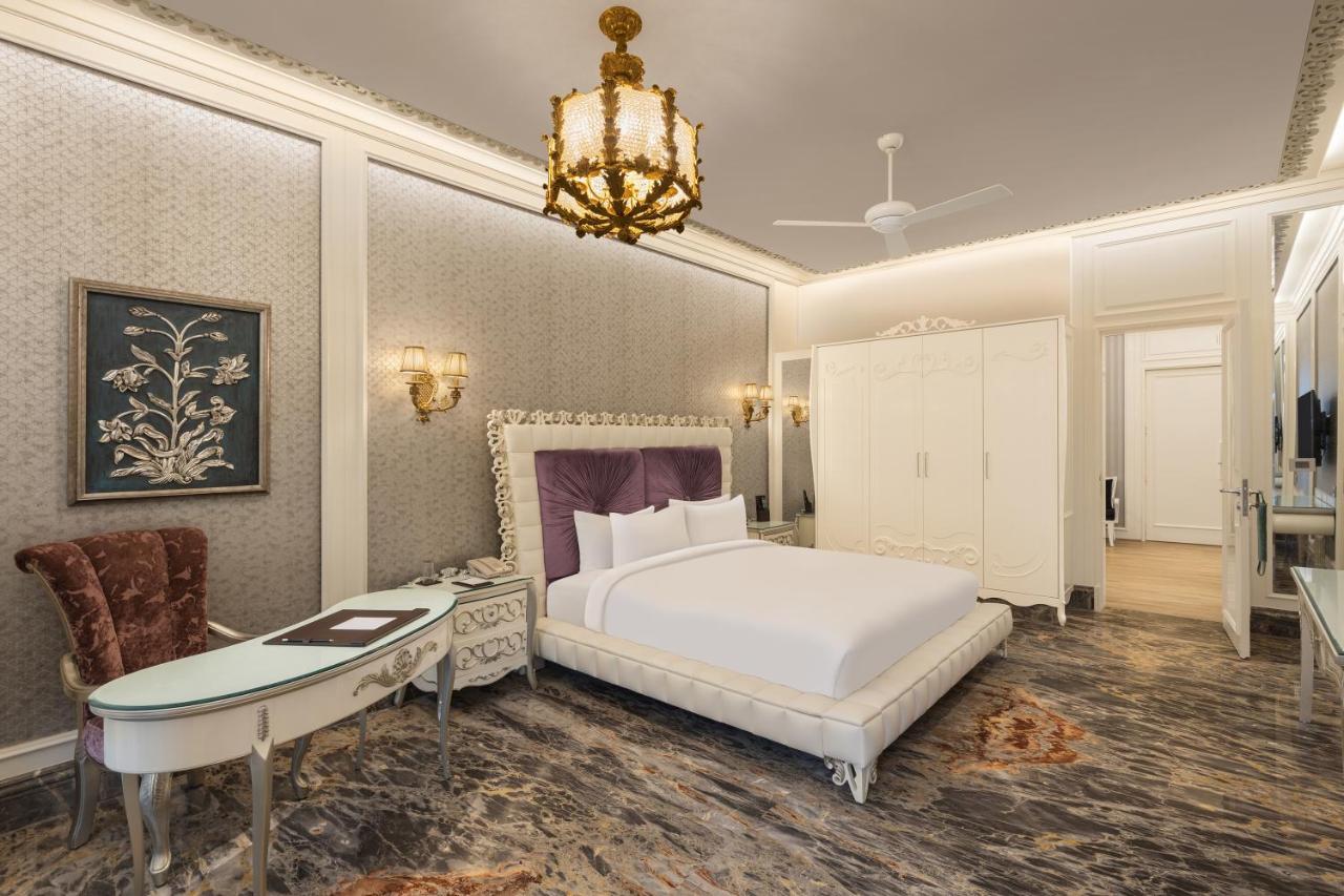 Hotel Hillock Ahmedabad Eksteriør billede